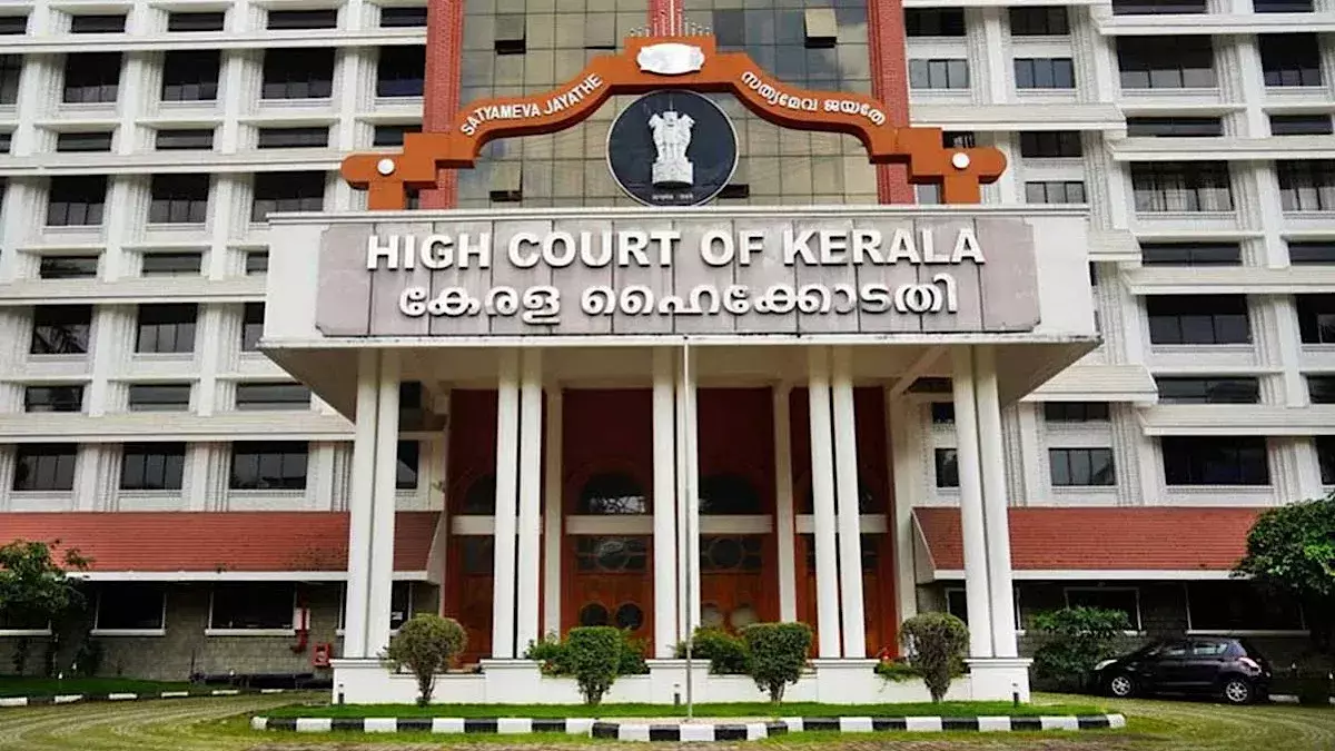 Sabarimala gold theft: Kerala HC orders new case to ensure secrecy in probe