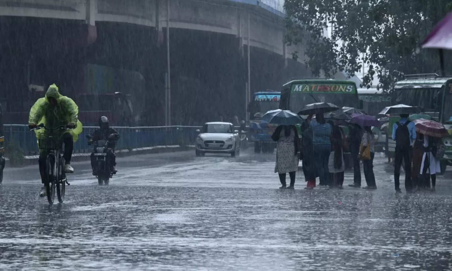 Kerala high ranges hit by heavy rain; red alert in 3 districts