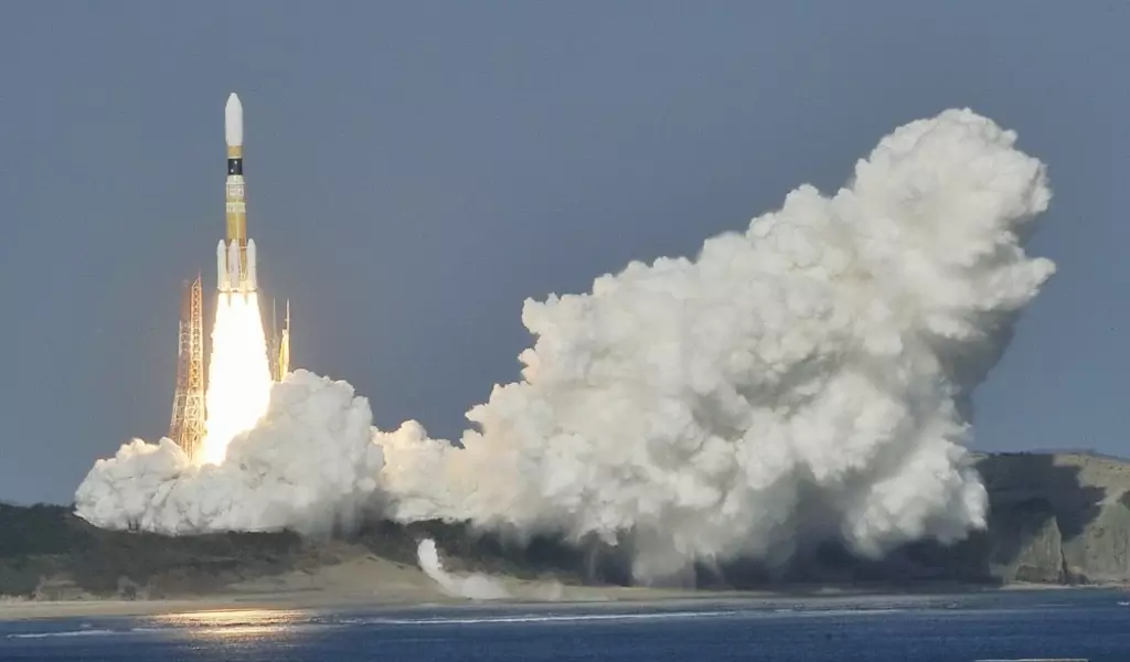 Japan H3 rocket launches HTV-X1 cargo to ISS