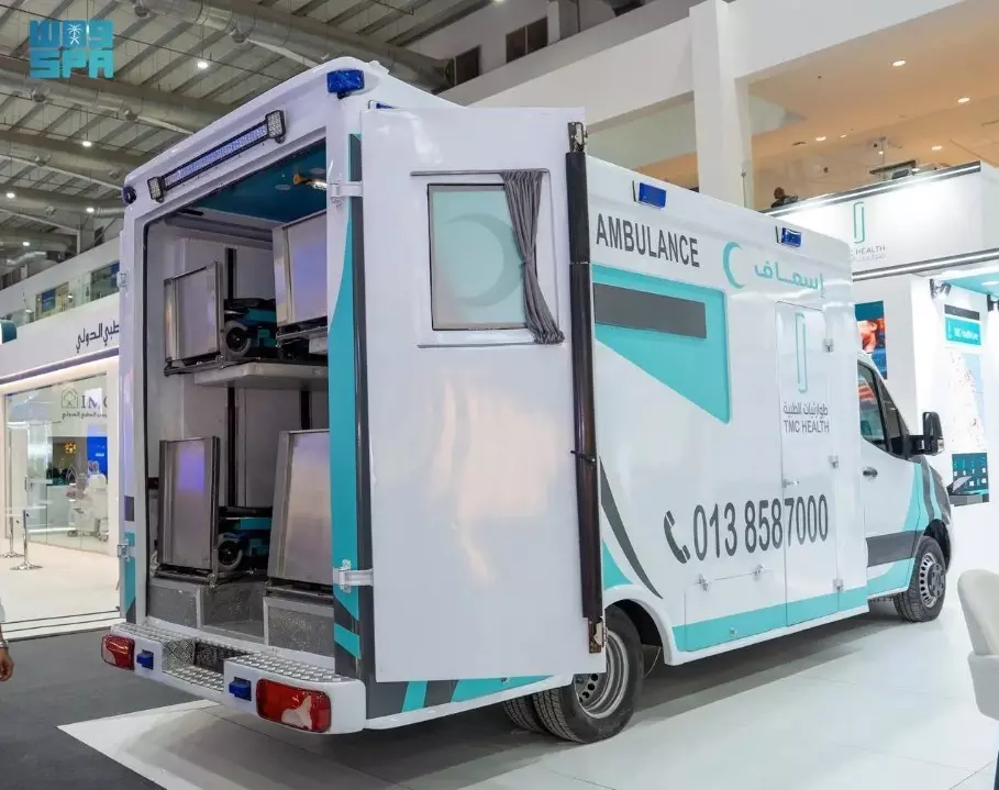 Four-patient capacity smart ambulance showcased at Global Health Exhibition 2025 Four-patient capacity smart ambulance showcased at Global Health Exhibition 2025