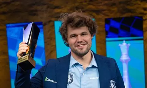 Carlsen clinches Clutch Chess Champions Showdown title, Gukesh finishes fourth