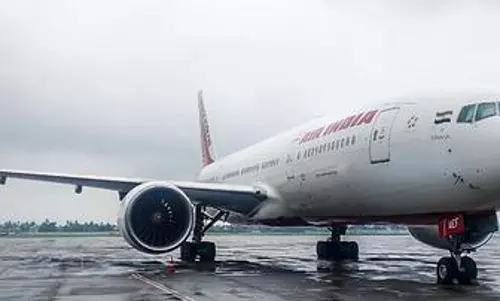 Air India seeks Rs 10,000 cr financial aid from Tata, Singapore Airlines Air India seeks Rs 10,000 cr financial aid from Tata, Singapore Airlines