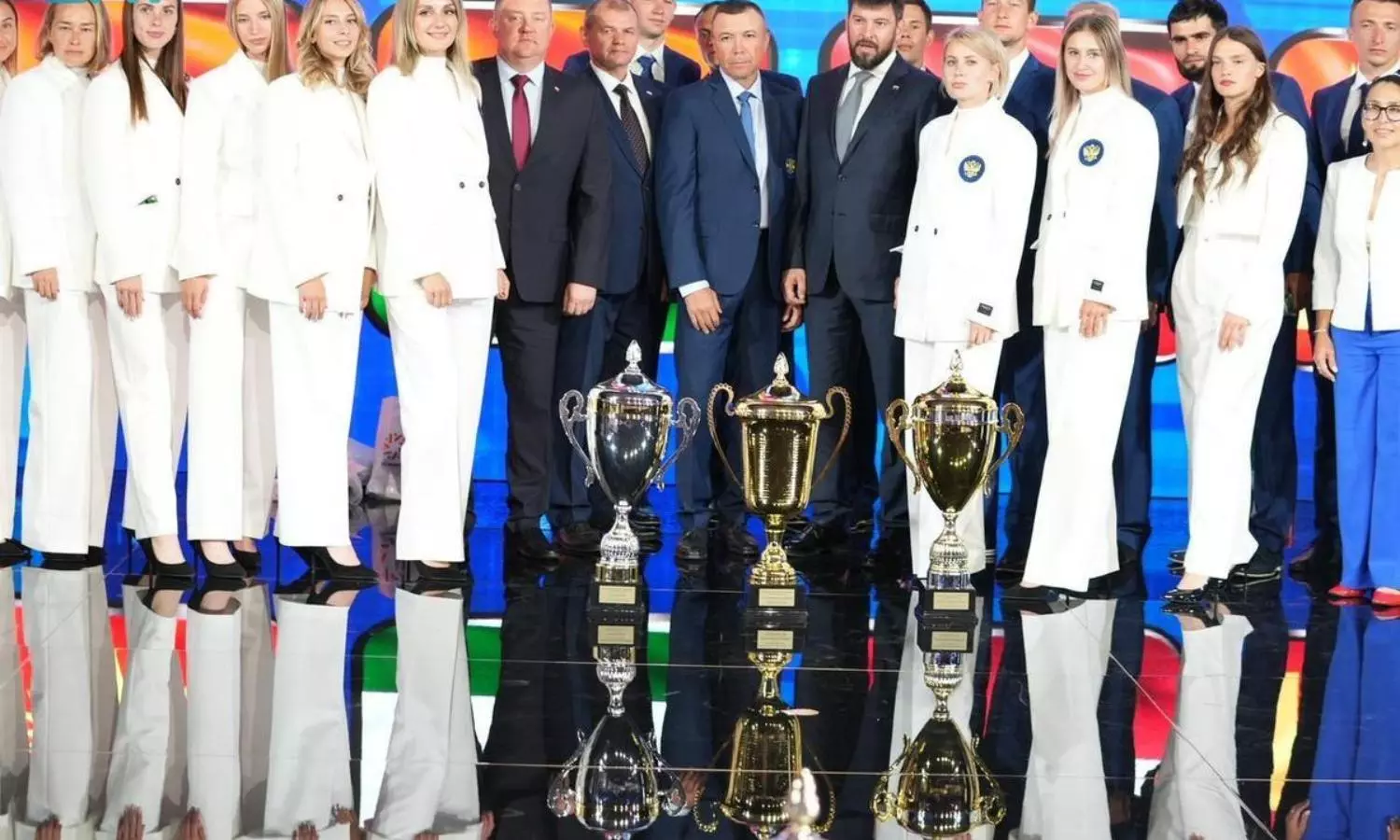 Saudi: Al-Faraj attends closing of Fire and Rescue Championship in Riyadh