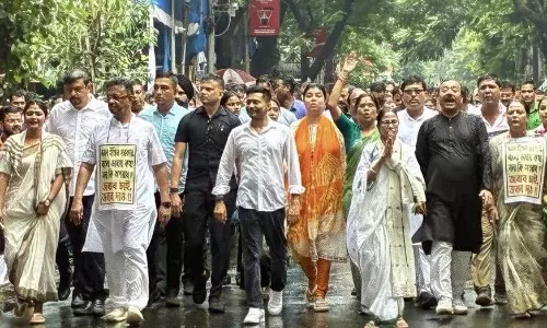 Mamata leads TMC rally in Kolkata against SIR in Bengal Mamata leads TMC rally in Kolkata against SIR in Bengal