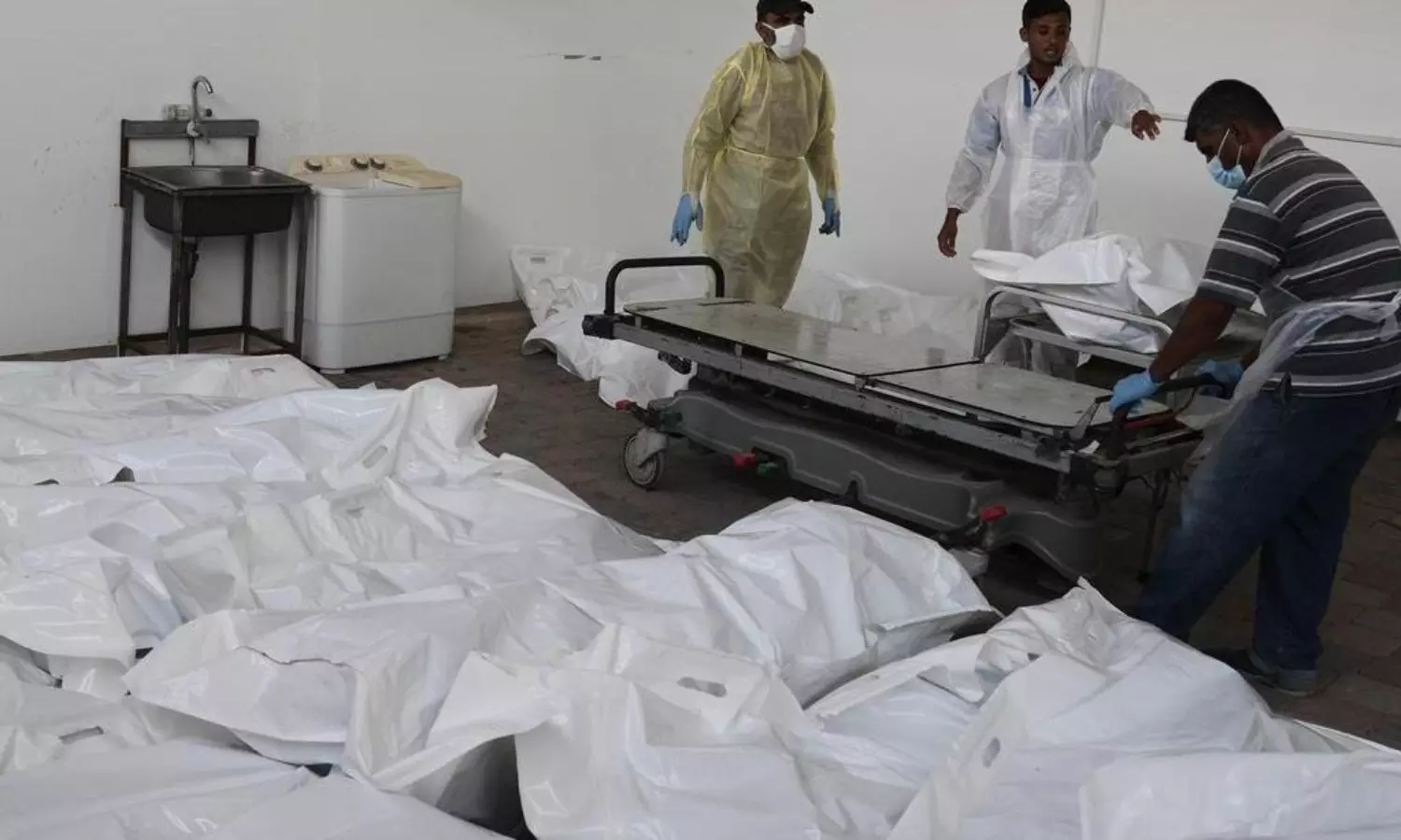 Bodies of 15 Palestinians returned by Israel to Gaza