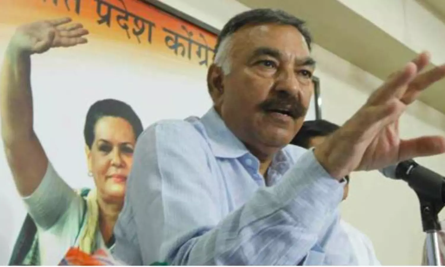 SC stays arrest of former IPS officer Kuldip Sharma in wrongful confinement case