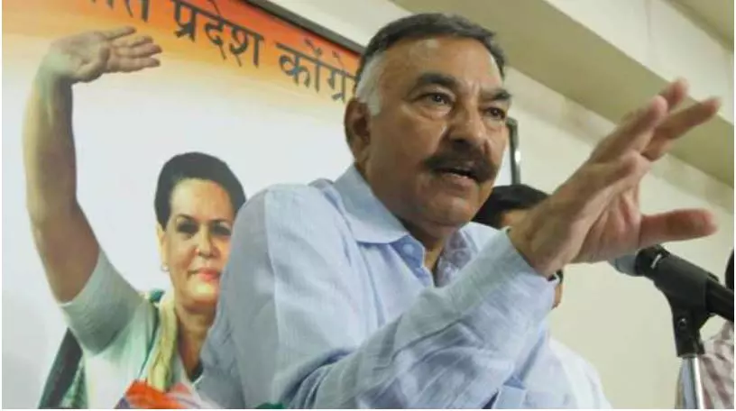 SC stays arrest of former IPS officer Kuldip Sharma in wrongful confinement case