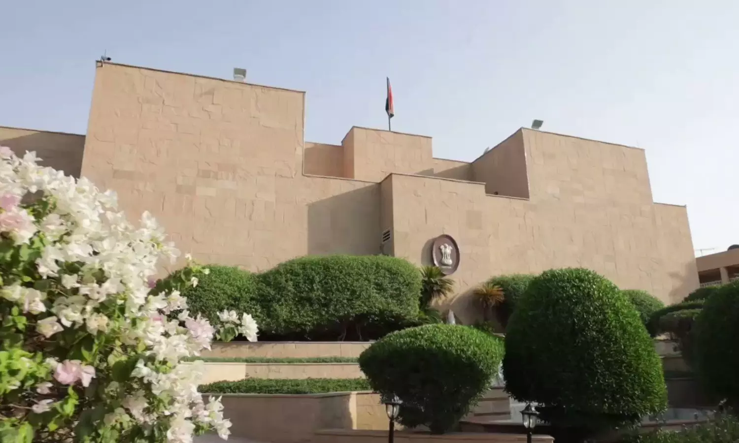 Indian Embassy in Riyadh invites applications for clerk posts with SR 4,000 initial salary