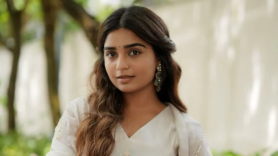 Gouri appeals to fans to avoid targeting journalist over inappropriate ...
