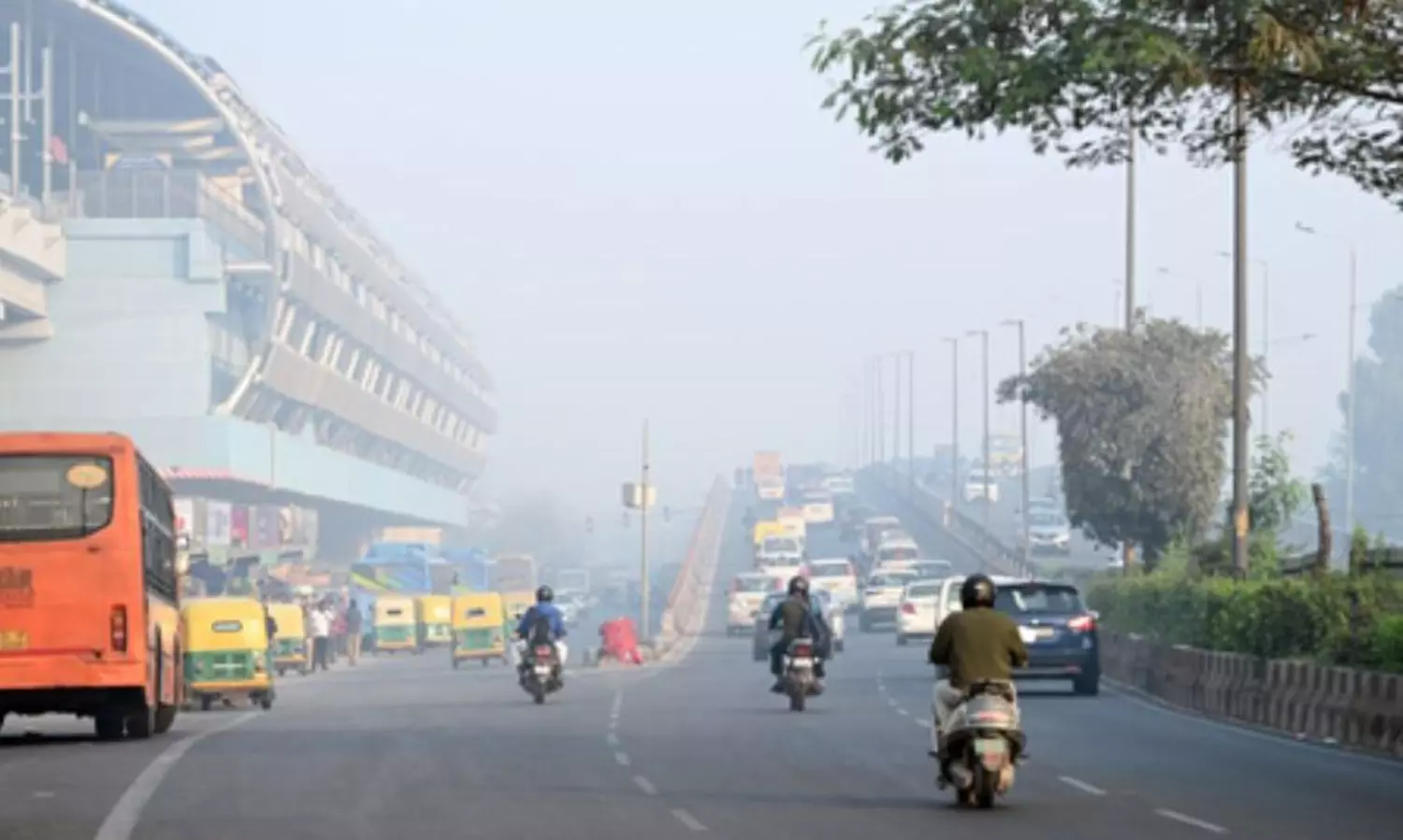 Delhi chokes under toxic smog as air quality dips to ‘severe’ levels