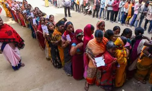 Bihar polls see 60.40 % voter turnout till 3 p.m. in second phase