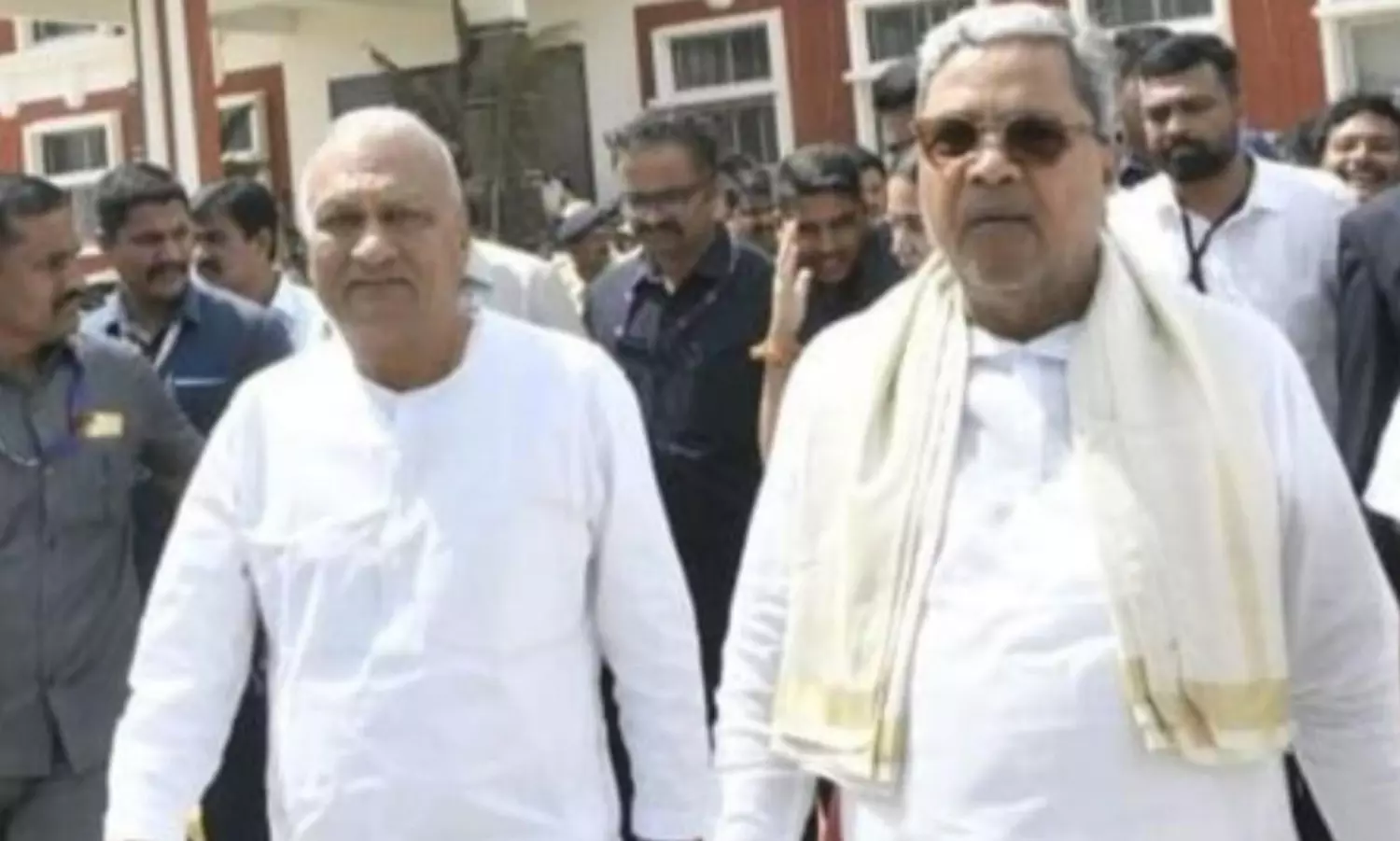 MLA writes to Guv demanding separate state for 15 districts in North Karnatic