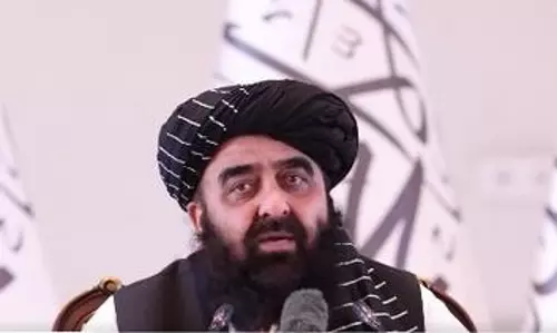 Afghan FM Muttaqi slams Pakistan over airspace violations, refugee expulsions