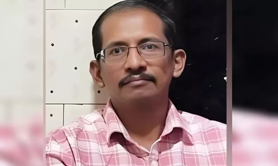 Kerala BLO’s suicide due to ‘unbearable SIR pressure’ ignites statewide protest Kerala BLO’s suicide due to ‘unbearable SIR pressure’ ignites statewide protest