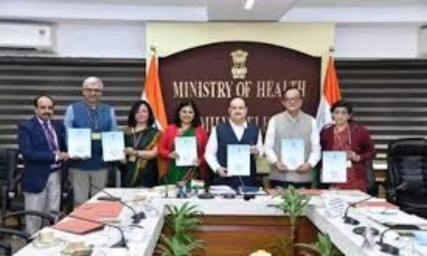 plan to contain antimicrobial resistance