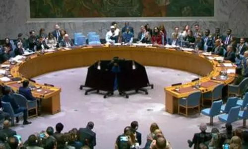 Hamas rejects UN Gaza resolution; says does not meet Palestinians’ rights Hamas rejects UN Gaza resolution; says does not meet Palestinians’ rights