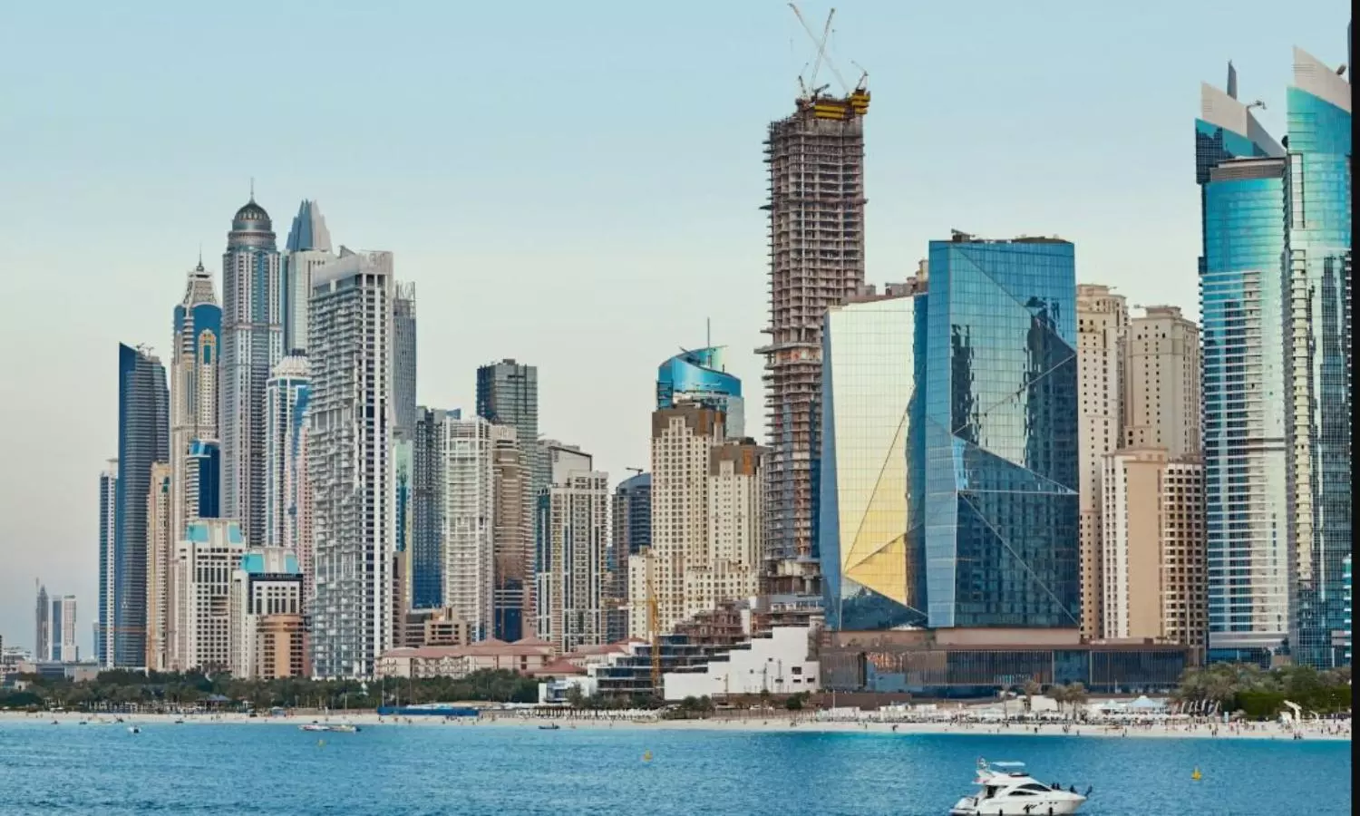 UAE Central Bank scraps Dh5,000 salary rule for personal loans