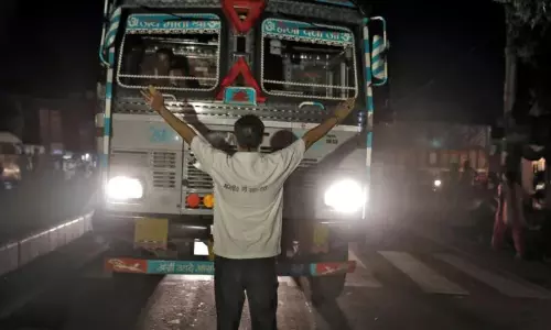 Minor dies by suicide after assaulted by cow vigilantes, no arrest even 20 days later Minor dies by suicide after assaulted by cow vigilantes, no arrest even 20 days later