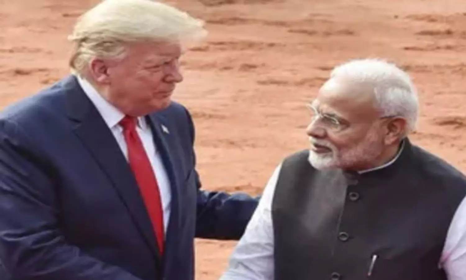 Report shows Epstein offered to set up meeting with Modi, ex-Trump White House chief strategist