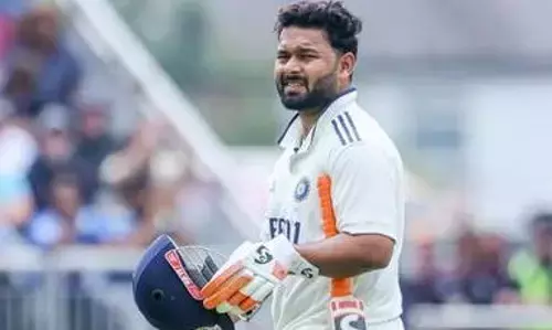 2nd Test: South Africa destroys Indian batters on Day 3 & raises lead