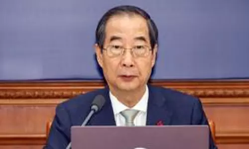 Special counsel asks 15-year prison term for South Koreas ex-PM Han in martial law case