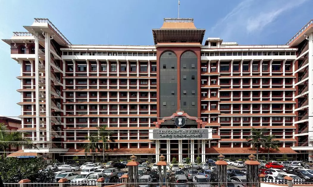 Muslim husband with second wife cannot deny maintenance to first: Kerala High Court Muslim husband with second wife cannot deny maintenance to first: Kerala High Court