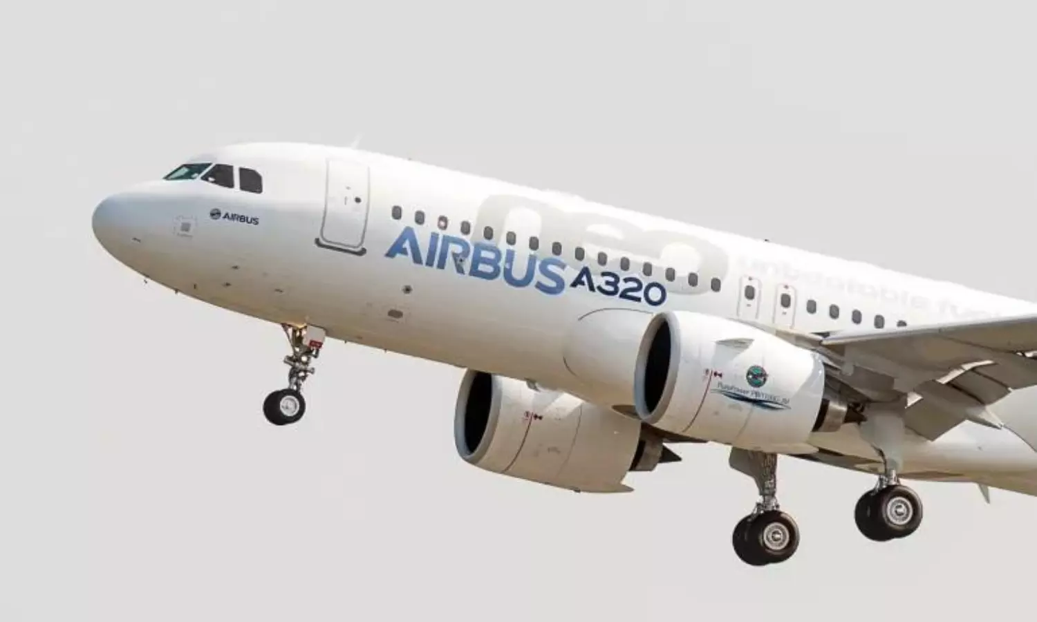 Airbus grounds 6,000 A320 jets for urgent software fix after solar-radiation control scare