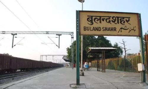 Muslim man buys house in Hindu neighbourhood in UP: Hindus protest