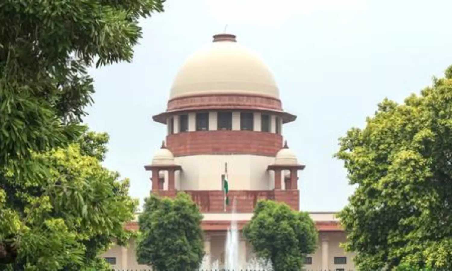 SC issues notices on plea seeking provisional SIR for CAA-eligible migrants