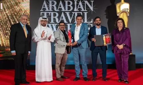 Smart Travel’s B2B portal ‘Smartzett’ earns reliability honour at Arabian Travel Awards 2025
