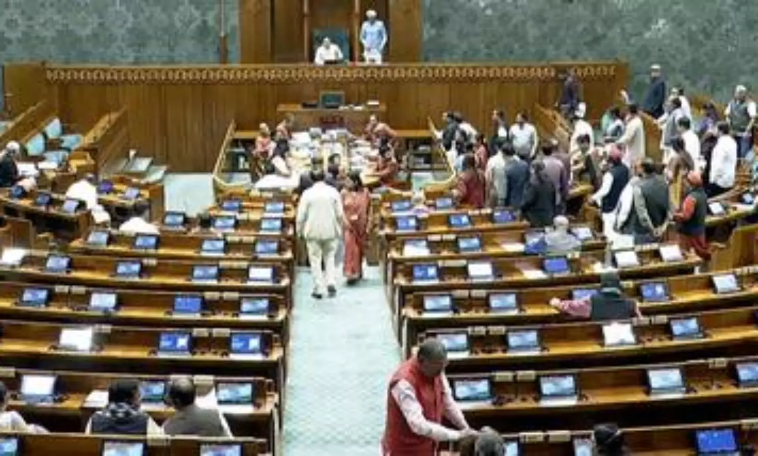 LS adjourned for the day, five minutes after reconvening amid oppn disruption