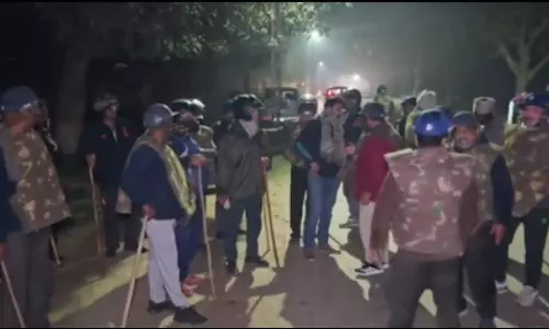 Turmoil erupts in Banaras Hindu University after student-proctorial clash