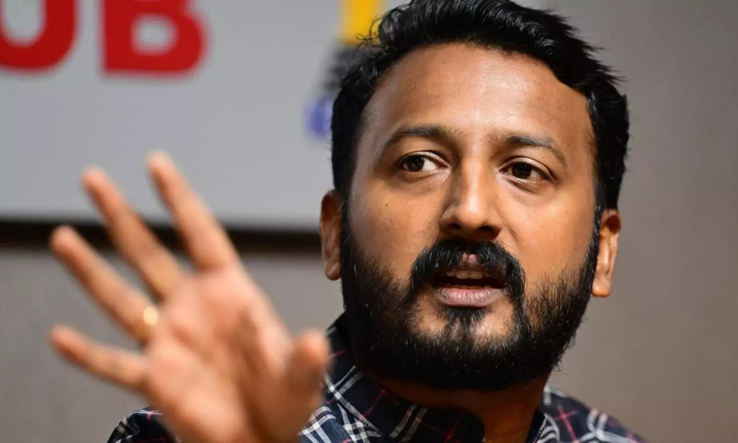 Congress expels MLA Rahul Mamkootathil amid rape case allegations