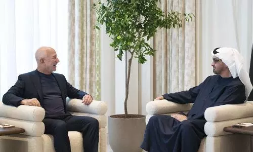 UAE President meets Jeff Bezos in Abu Dhabi