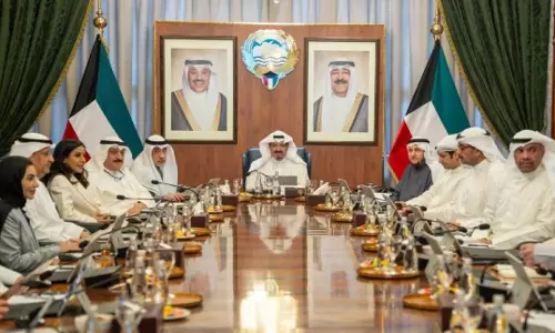 Kuwait criminalizes unlicensed currency, hawala operations