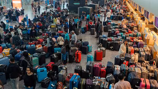 Over 400 IndiGo flights cancelled on 5th day of crisis; Railways steps in