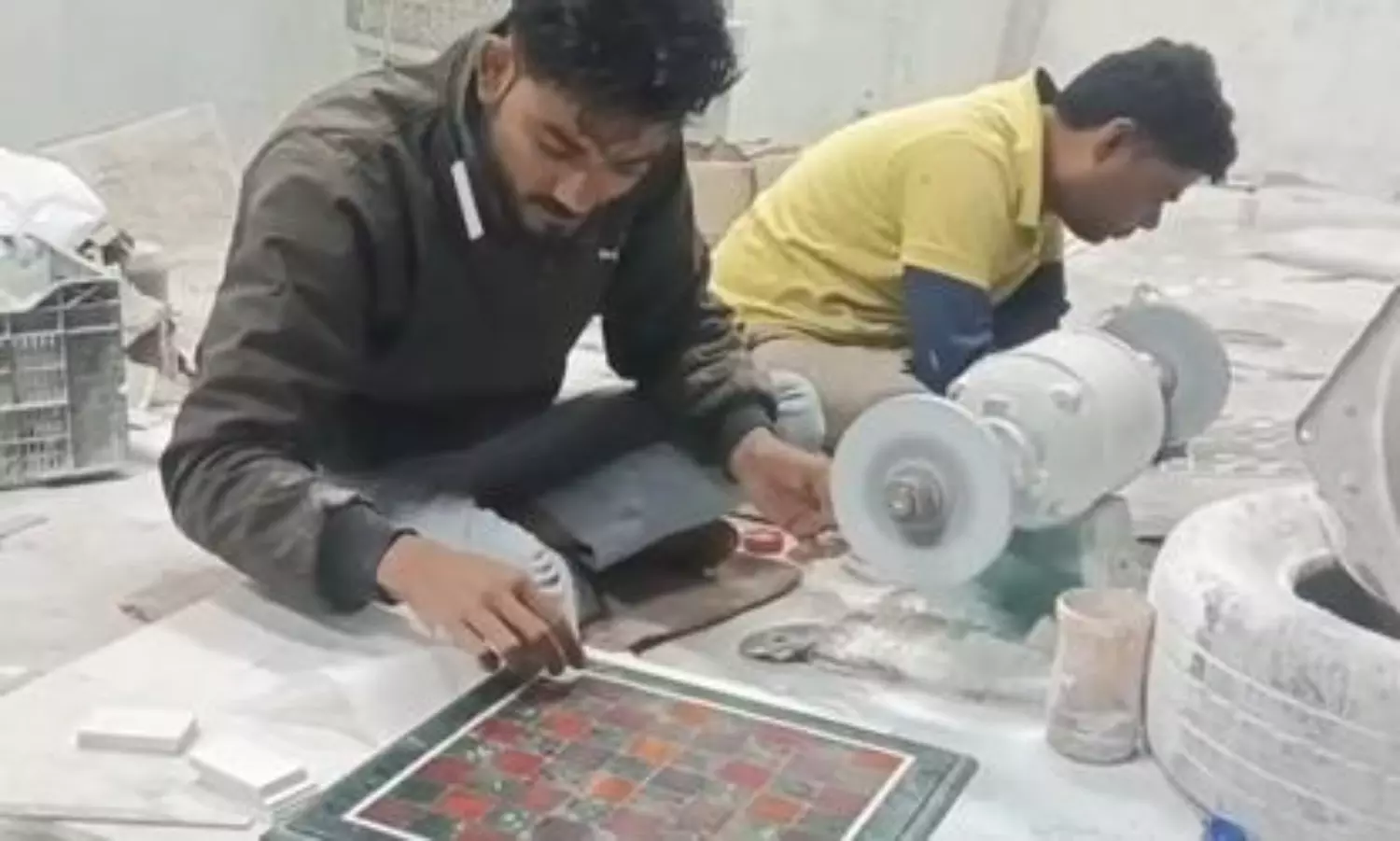 Marble chess from Agra reaches Kremlin, delights local artisans