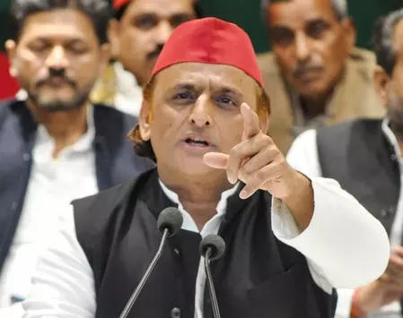 More important to act than sing: Akhilesh Yadav on Vande Mataram debate