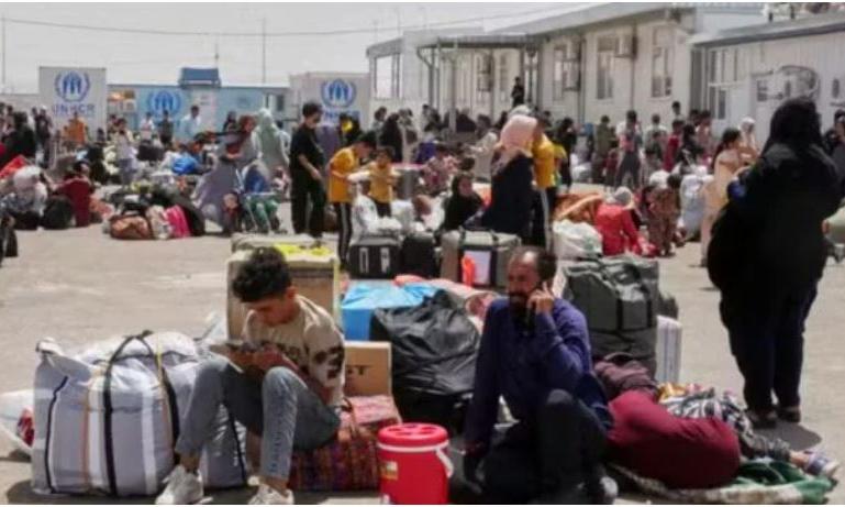 Over 1500 Afghan refugees forcibly deported from Pakistan, Iran in single day