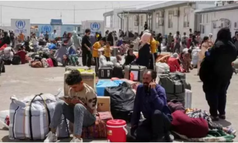 Over 1500 Afghan refugees forcibly deported from Pakistan, Iran in single day Over 1500 Afghan refugees forcibly deported from Pakistan, Iran in single day