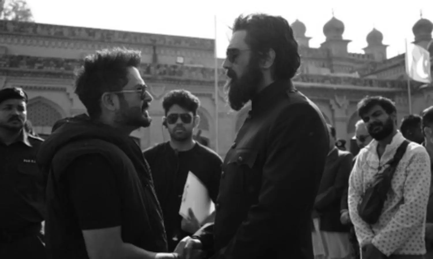 ‘Dhurandhar’ track crosses borders; Pak wedding on track goes viral