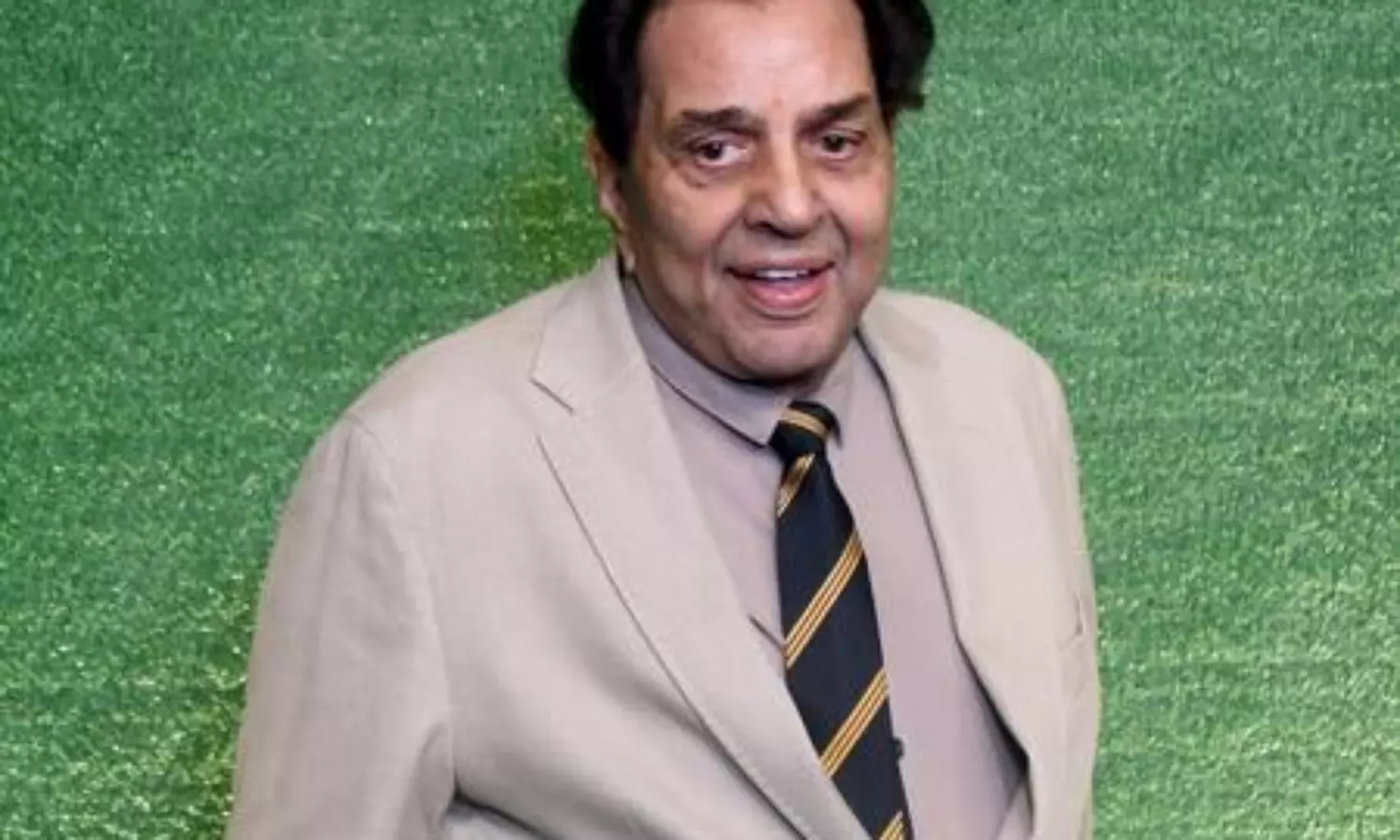 Sriram Raghavan recalls working on Ikkis with late actor Dharmendra