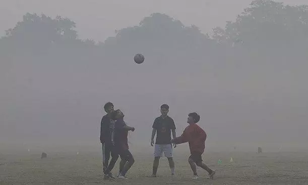 Severe air pollution: CAQM asks Delhi-NCR states to stop outdoor sports Severe air pollution: CAQM asks Delhi-NCR states to stop outdoor sports
