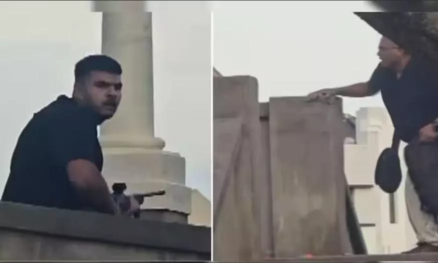 Pakistani man, son behind deadly shooting at Sydney’s Jewish Festival Pakistani man, son behind deadly shooting at Sydney’s Jewish Festival