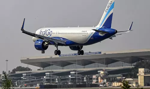 SC refuses to hear PIL on IndiGo flight cancellations SC refuses to hear PIL on IndiGo flight cancellations