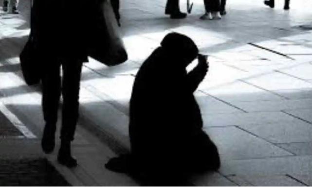 Saudi Arabia deports 24,000 Pakistani beggars as UAE also initiates action