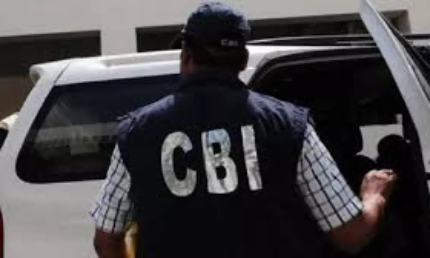 CBI arrests Defence Ministry Lt Col in bribery case tied to Dubai firm