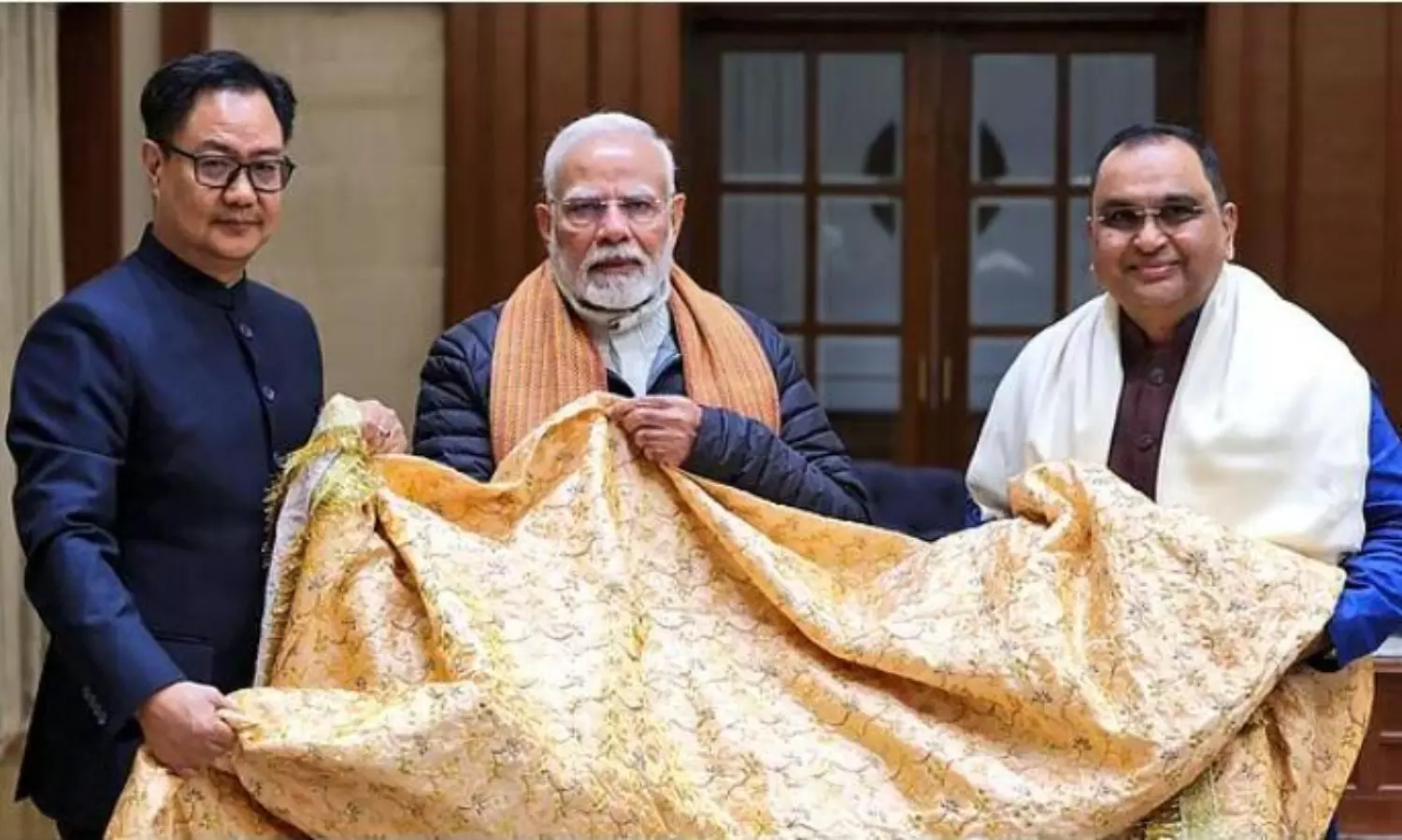 Plea in SC challenges PM Modi offering Chadar at Ajmer Sharif Dargah