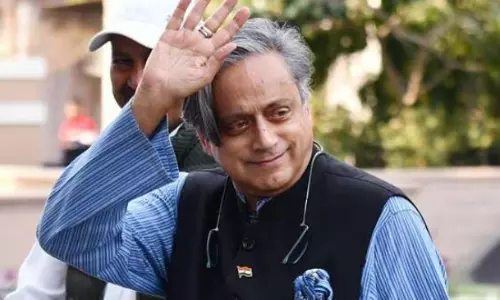 Tharoors praise for Bihar Reflects national sentiment: BJP leader