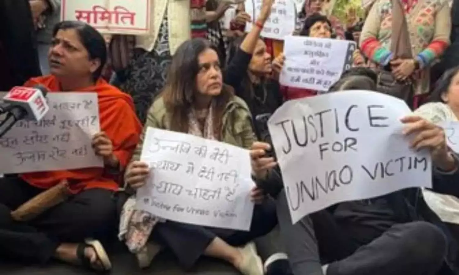 Unnao rape case: Protests erupt outside Delhi High Court over suspension of Kuldeep Sengar’s jail term